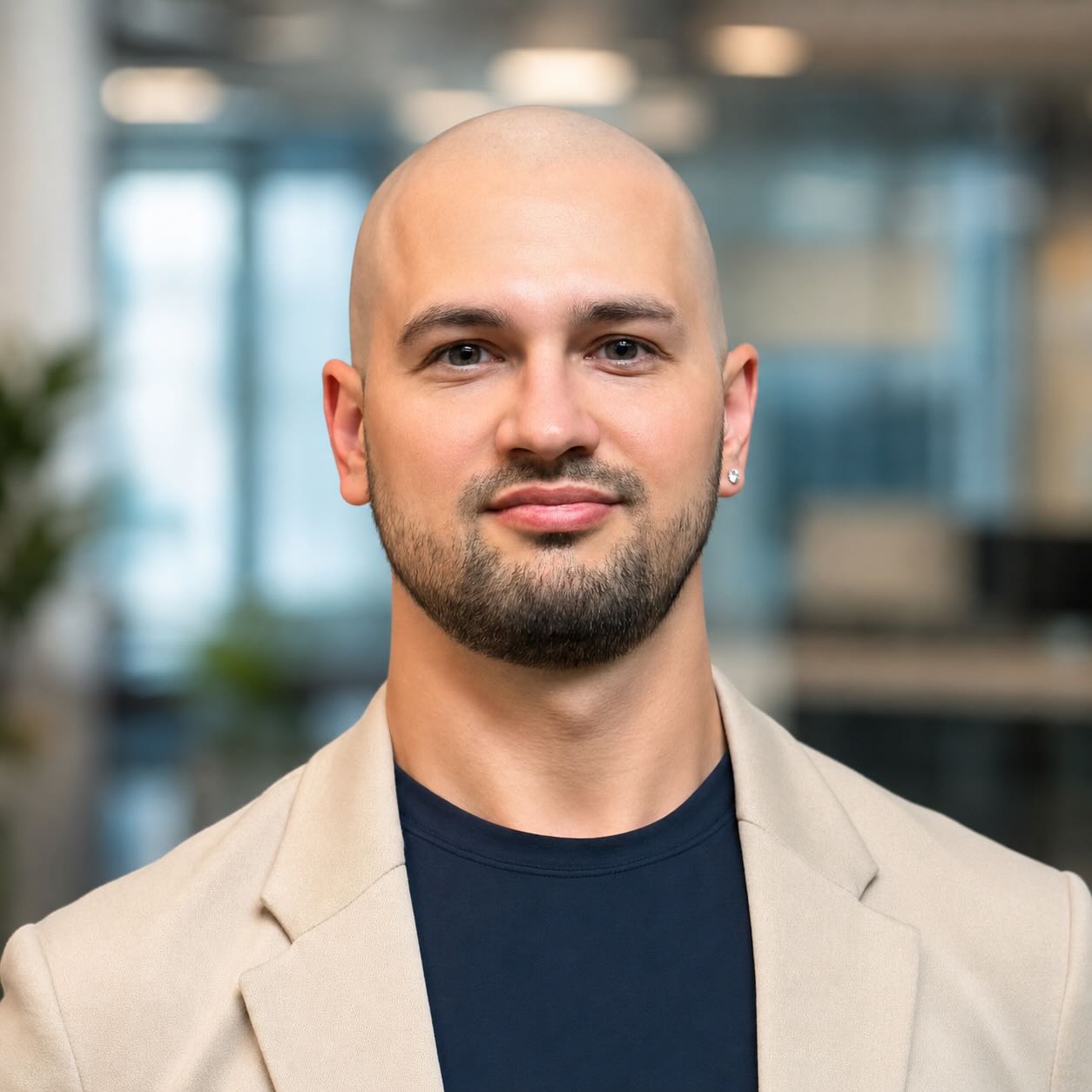 Clark — LumiNexor founder